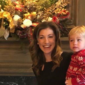 Meet your Posher, Courtney